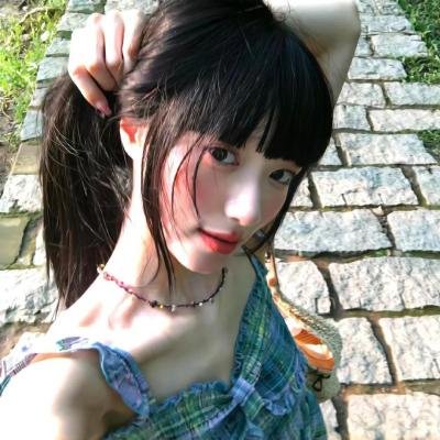 牌坊下的女人